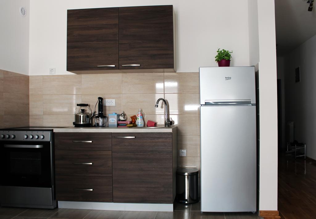 Apartment Leonis Belgrade Exterior photo